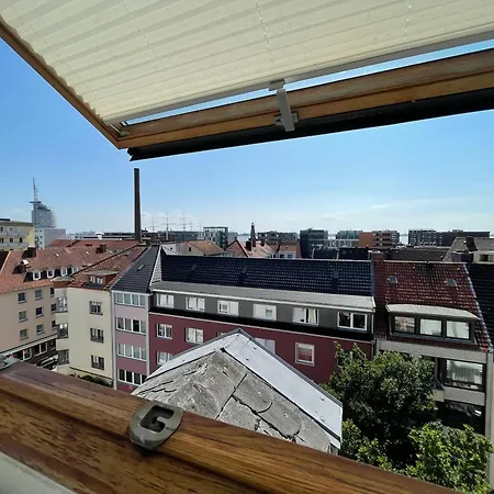 Schoenes Einfaches Zentrales Zimmer Ueber Den Daechern Der Stadt Bremerhaven Pokój zdjęcie