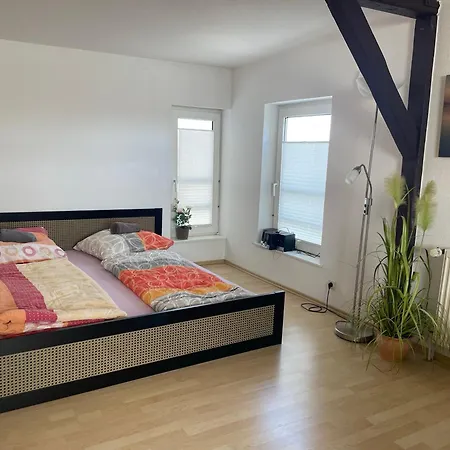 Schoenes Einfaches Zentrales Zimmer Ueber Den Daechern Der Stadt Bremerhaven Pokój zdjęcie