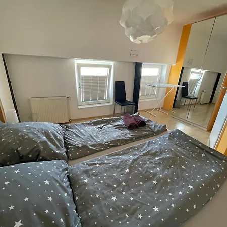 Schoenes Einfaches Zentrales Zimmer Ueber Den Daechern Der Stadt Bremerhaven Pokój zdjęcie